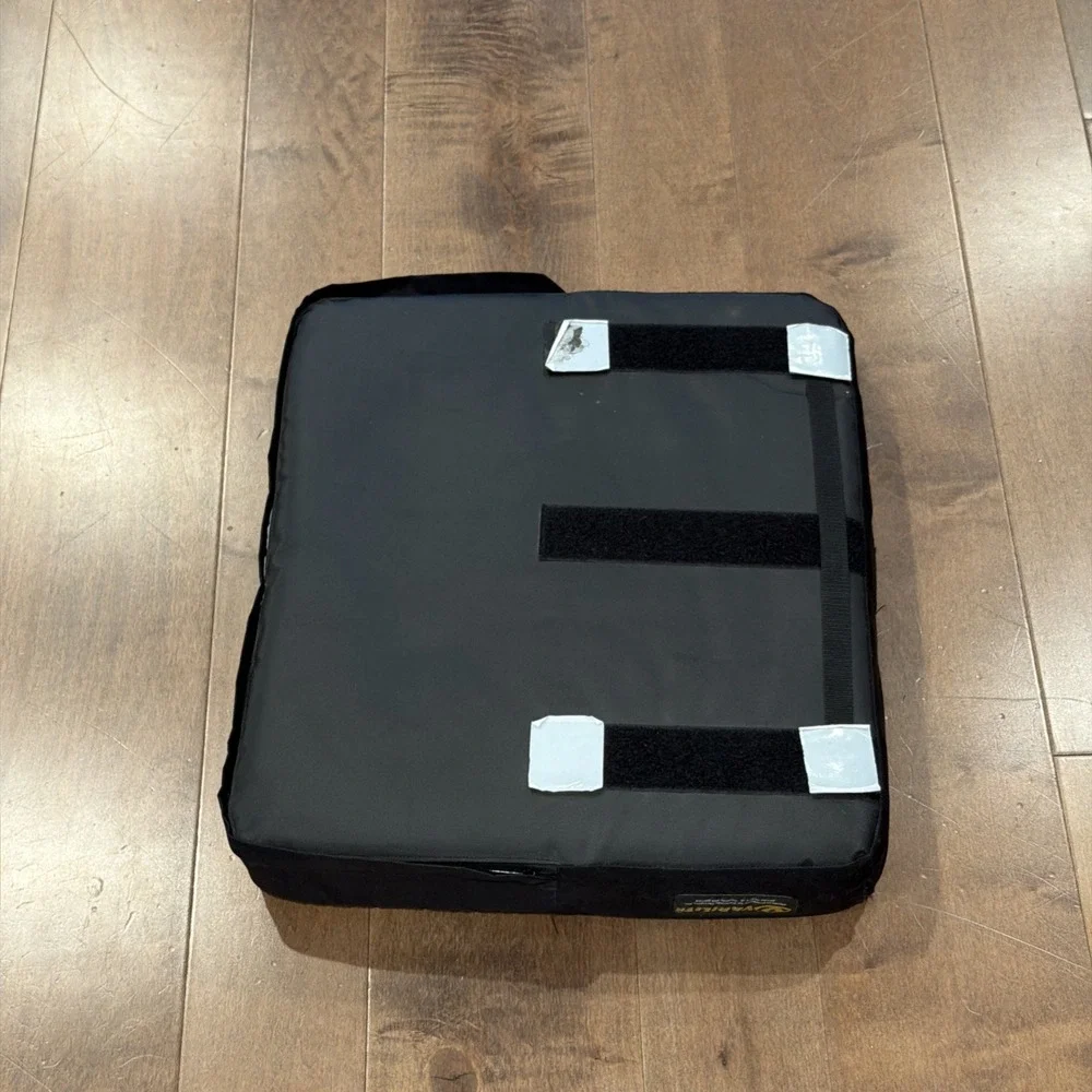 Used VARILITE EVOLUTION 18 x 18 WHEELCHAIR CUSHION + Cover